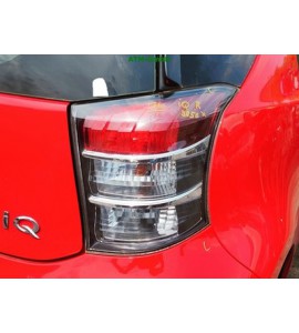 Bremsleuchte Bremslicht Rückleuchte Rücklicht rechts Toyota IQ Beifahrerseite