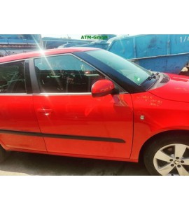 Tür vorne rechts Skoda Fabia 2 II Farbcode LF3K 8T8T Farbe Corridarot Rot