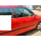 Tür vorne rechts Skoda Fabia 2 II Farbcode LF3K 8T8T Farbe Corridarot Rot