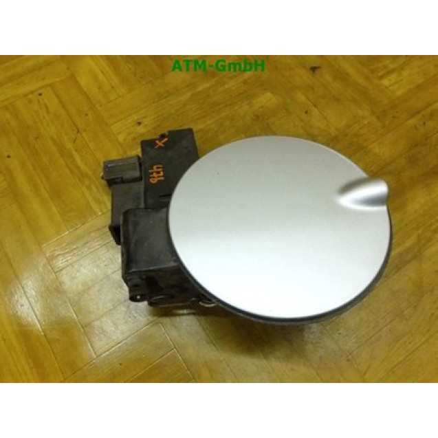Tankdeckel Tankklappe Ford Focus 2 II Farbcode 03 O3 Polarsilber Metallic