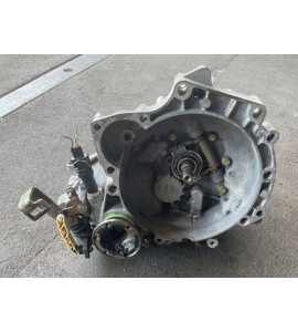 Getriebe Schaltgetriebe VW Polo 6N2 60 1.4 44 kW Getriebecode ETD