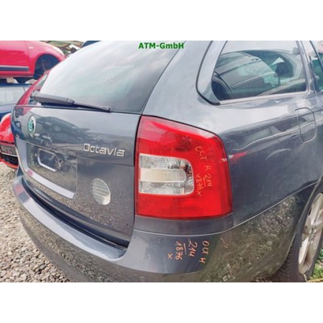 Bremsleuchte Bremslicht Rückleuchte Rücklicht rechts Skoda Octavia 2 II Kombi