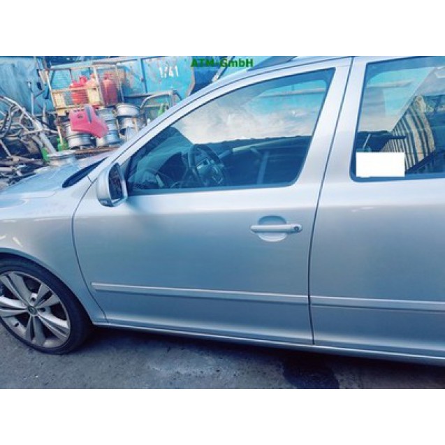 Tür vorne links Skoda Octavia 2 II Farbcode 9156 LA7W Reflexsilber Metallic