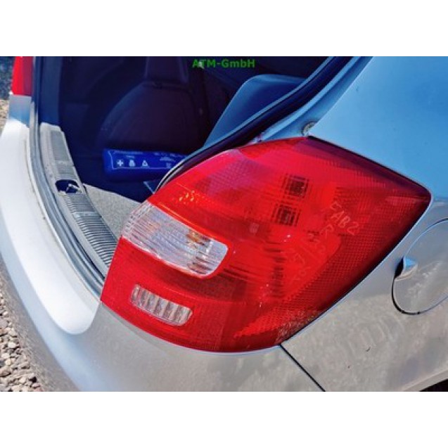 Bremsleuchte Bremslicht Rückleuchte Rücklicht rechts Skoda Fabia 2 II