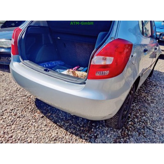 Stoßstange hinten Skoda Fabia 2 II Farbcode LA7W Reflexsilber Metallic